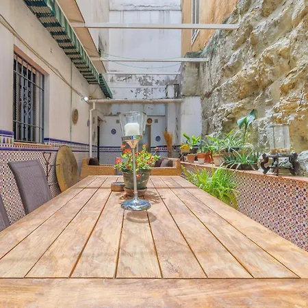 El Patio De La Muralla Апартаменты Кордова
